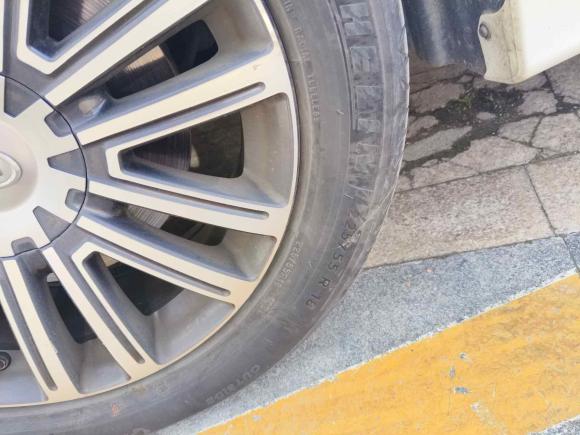 [南京·苏A] 二手广汽传祺传祺M82021款 领秀系列 390T 至尊版