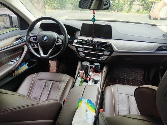 [济南·鲁A] 二手宝马宝马5系2019款 530Li 领先型 豪华套装