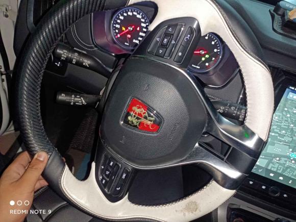 [武汉·鄂A] 二手荣威荣威RX52016款 20T 两驱自动互联网智享版