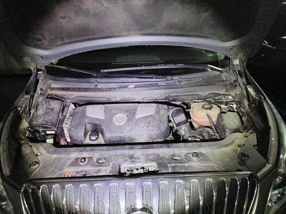 [济南·鲁A] 二手别克别克GL82011款 3.0L XT豪华商务旗舰版