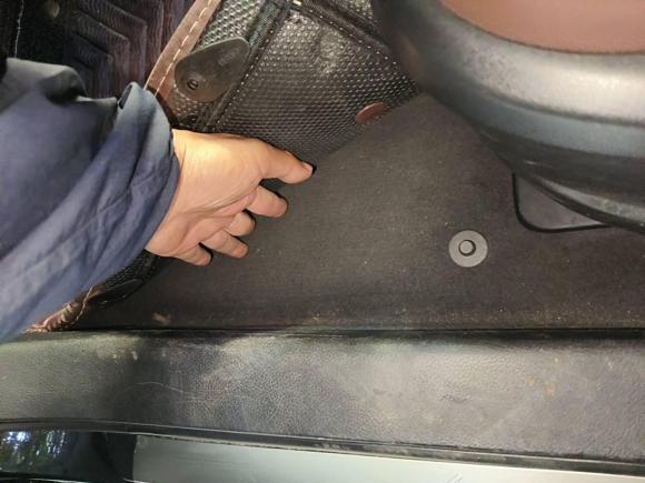 [合肥·川X] 二手红旗红旗H72015款 2.0T 豪华型