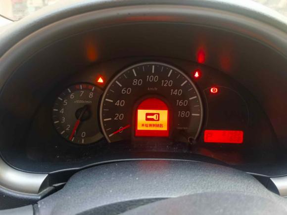 [无锡·苏B] 二手日产玛驰2010款 1.5L 自动易智版