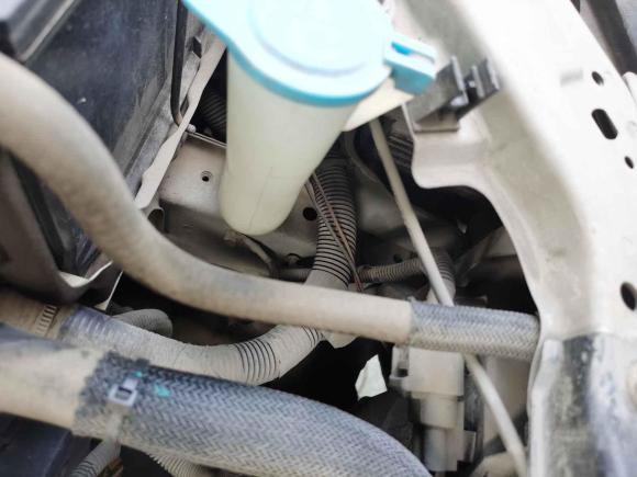 [温州·浙C] 二手别克凯越2013款 1.5L 自动经典型