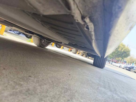 [宁波·浙B] 二手雪铁龙雪铁龙C4L2013款 1.8L 自动劲智版