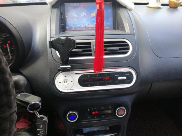 [上海·蒙B] 二手名爵MG32013款 1.5L AMT精英版