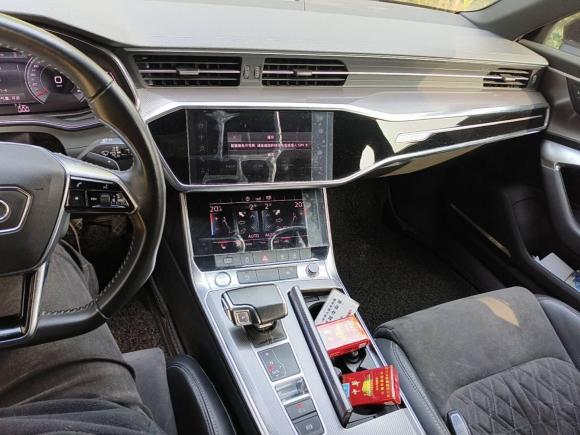 [无锡·苏B] 二手奥迪奥迪A6L2019款 55 TFSI quattro 尊享动感型