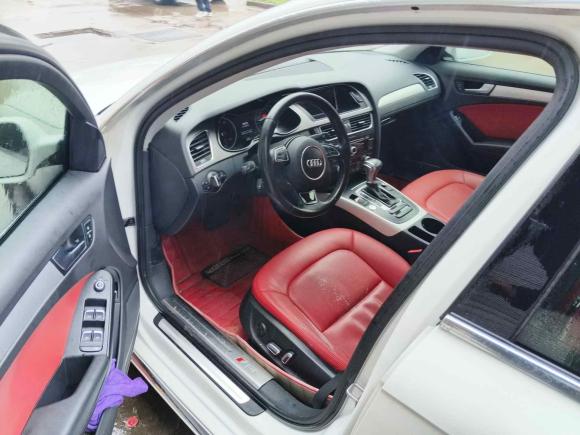 [义乌·浙G] 二手奥迪奥迪A4L2016款 35 TFSI 典藏版 自动标准型