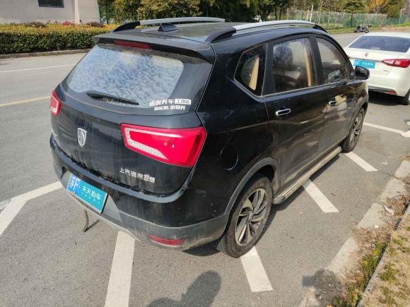 [南通·苏F] 二手宝骏宝骏5602015款 1.8L 手动豪华型