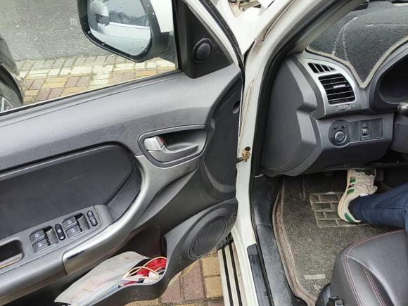 [金华·皖R] 二手奇瑞瑞虎32014款 1.6L 手动智尚版