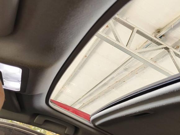 [成都·川A] 二手丰田卡罗拉2017款 改款双擎 1.8L E-CVT精英版