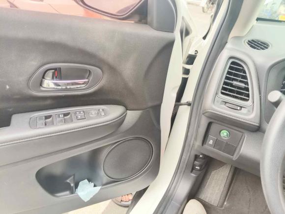 [义乌·湘B] 二手本田缤智2017款 1.8L CVT两驱先锋型