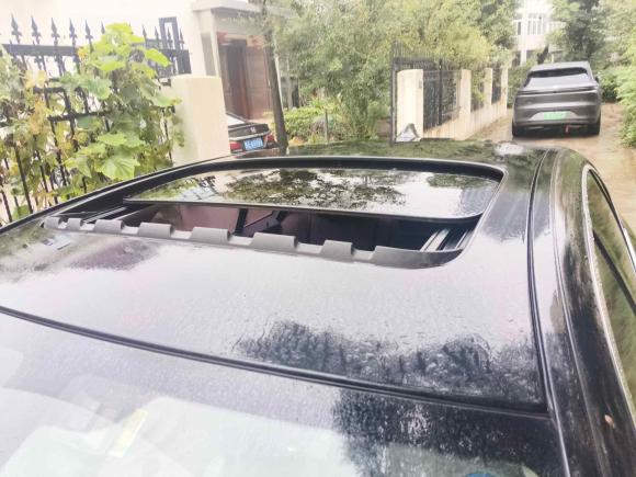 [苏州·苏E] 二手宝马宝马5系2014款 525Li 豪华设计套装