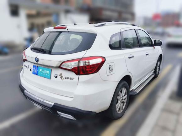 [杭州·浙A] 二手启辰启辰T702016款 1.6L 手动睿行版