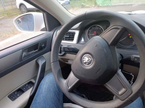 [苏州·苏E] 二手斯柯达昕动2014款 1.6L 自动悦享版