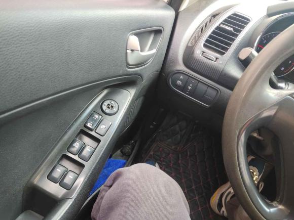 [上海·沪C] 二手起亚起亚K32016款 1.6L 自动GL