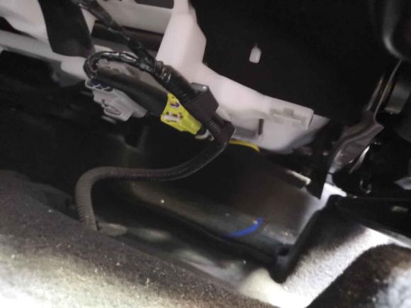 [西安·陕A] 二手丰田丰田C-HR2018款 2.0L 领先天窗版 国V