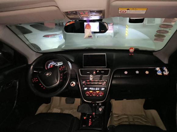 [南京·苏A] 二手奔腾奔腾X802017款 1.8T 自动豪华型