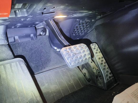 [西安·陕U] 二手奔驰奔驰E级2021款 改款 E 300 L 运动时尚型