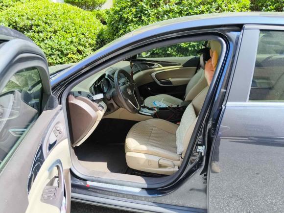 [上海·沪A] 二手别克君威2015款 2.0L 领先时尚型