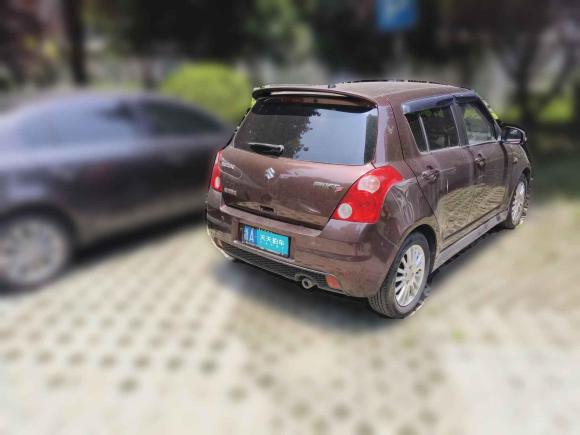 [杭州·浙A] 二手铃木雨燕2011款 1.5L 自动运动影音版