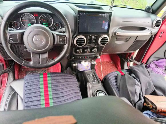 [南京·苏L] 二手Jeep牧马人2013款 3.6L Sahara 四门版