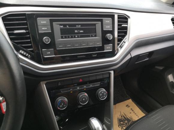 [上海·皖G] 二手大众T-ROC探歌2018款 230TSI DSG两驱进取型 国V