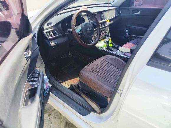 [济南·鲁A] 二手起亚起亚K52016款 2.0L 自动LUX