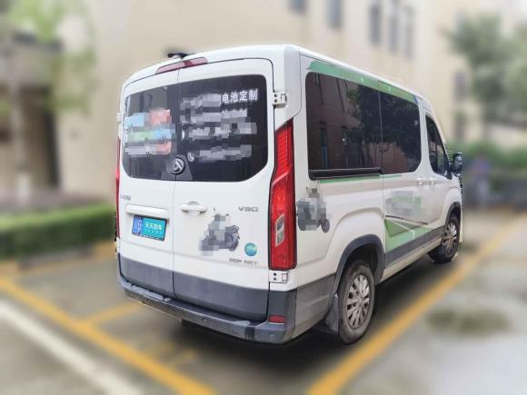 [成都·川G] 二手上汽大通MAXUS新途V902022款 2.0T AMT运杰前驱短轴中顶后单胎6座