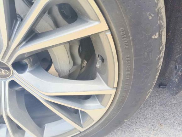 [义乌·浙G] 二手奥迪奥迪Q82022款 55 TFSI 豪华动感型