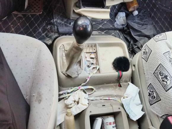 [义乌·浙G] 二手江汽集团瑞风2011款 2.4L政采版 手动豪华型