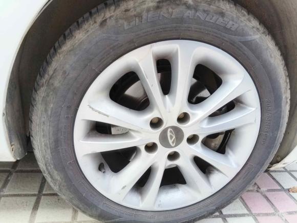 [深圳·皖A] 二手奇瑞艾瑞泽72013款 1.6L CVT致尚版