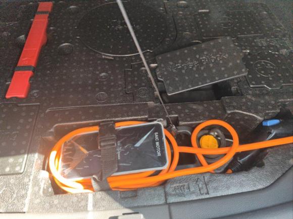 [上海·沪A] 二手荣威荣威RX5新能源2017款 eRX5 50T 混动互联尊荣旗舰版