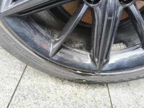 [深圳·粤L] 二手长安长安UNI-V2022款 1.5T 尊贵型