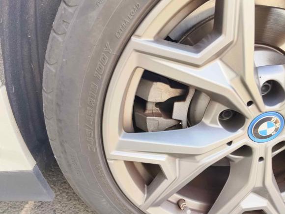 [无锡·苏B] 二手宝马宝马i32022款 eDrive 35 L