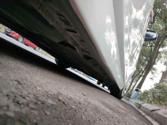 [成都·闽E] 二手宝马宝马5系2014款 525Li 领先型