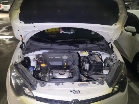 [南京·苏L] 二手名爵名爵32011款 1.5L AMT精英版