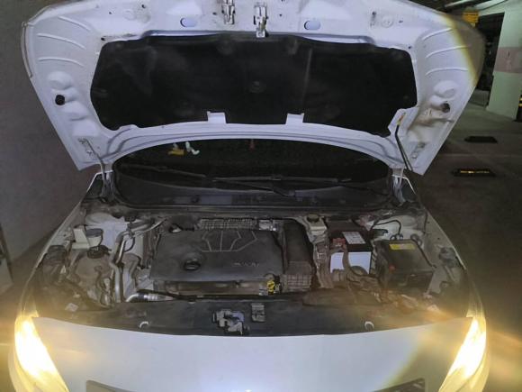 [南昌·赣A] 二手标致标致4082014款 1.8L 手动领先版