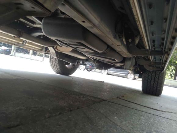 [南通·苏F] 二手江铃驭胜S3502013款 2.4T 自动两驱柴油豪华版5座