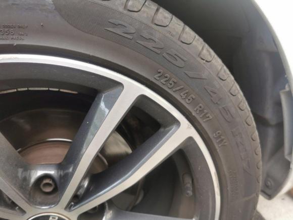 [温州·浙C] 二手宝马宝马2系2018款 220i 敞篷轿跑车 运动设计套装