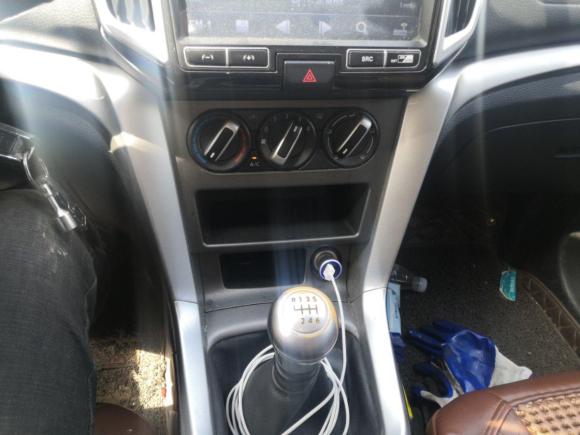 [上海·苏M] 二手启辰启辰T702015款 2.0L 手动睿趣版