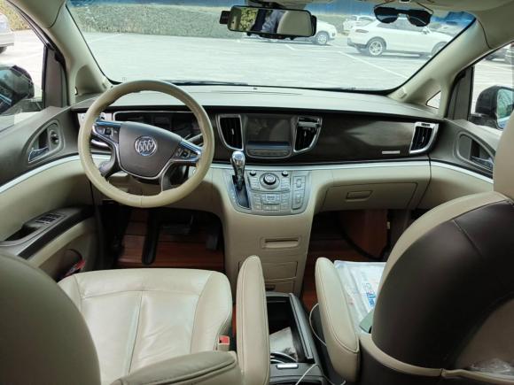 [北京·京H] 二手别克别克GL82011款 2.4L LT豪华商务行政版