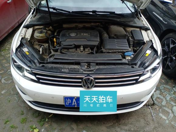 [上海·沪A] 二手大众凌渡2015款 330TSI DSG豪华版