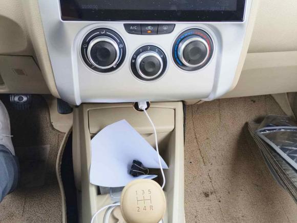 [深圳·粤L] 二手启辰启辰D502013款 1.6L 手动时尚版