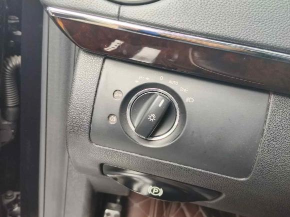 [深圳·粤B] 二手奔驰奔驰M级2010款 ML 350 4MATIC豪华型特别版