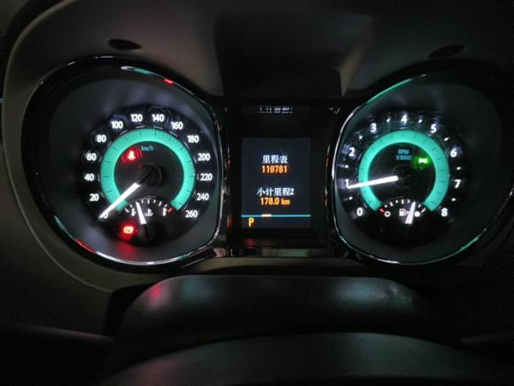 [西安·陕A] 二手别克君越2009款 2.4L豪华版