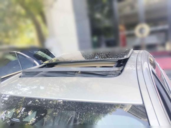 [南京·苏A] 二手宝马宝马5系新能源2019款 改款 530Le 豪华套装