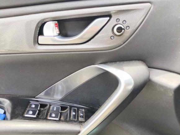 [义乌·浙G] 二手长安长安CS552017款 1.5T 自动炫动型