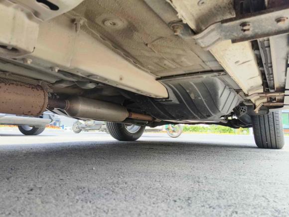 [芜湖·皖E] 二手东风风神东风风神AX72015款 2.0L 自动智逸型