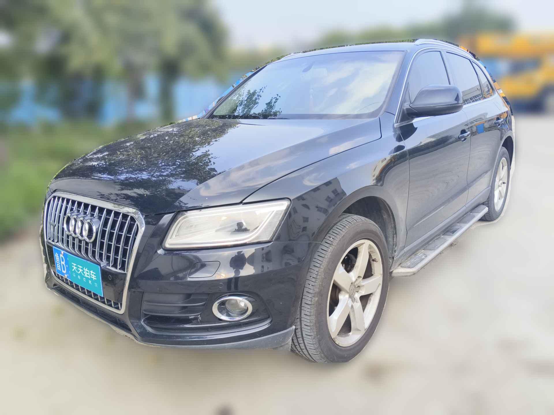 [青岛·鲁B] 奥迪奥迪Q52013款 40 TFSI 舒适型