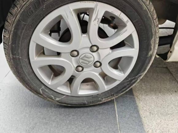 [广州·粤D] 二手铃木奥拓2016款 1.0L 自动豪华炫动版